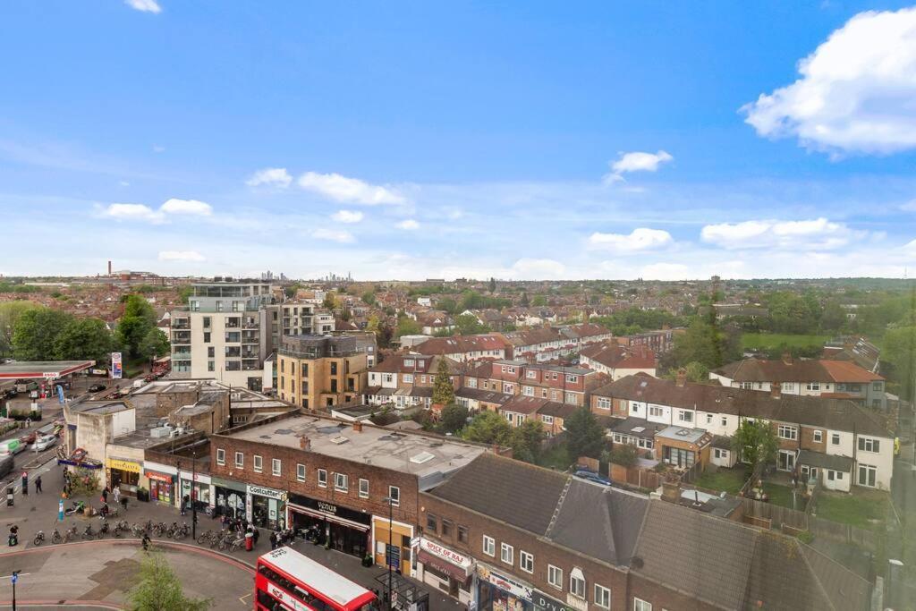 Amazing Britania 1 Bedroom Flat In London Bp40 Eksteriør billede