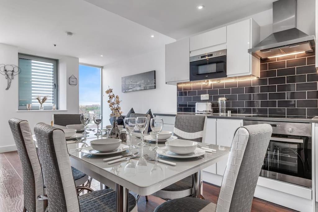 Amazing Britania 1 Bedroom Flat In London Bp40 Eksteriør billede